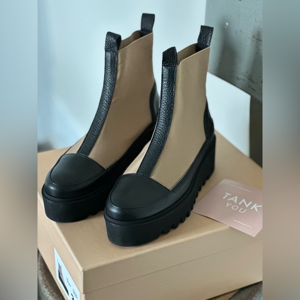 TANK Steiger Camilla Black and Beige Women’s boot